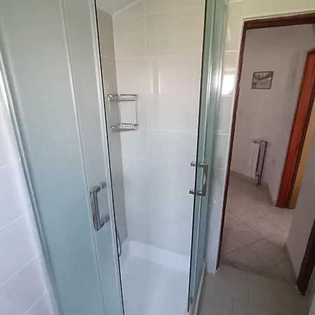 Daire Kureli - Two Bedroom With Terrace